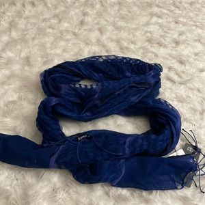 Eileen fisher navy blue scarf made out of linen Brand New you